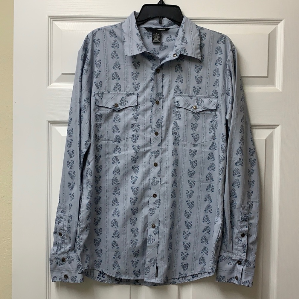 Men’s ambiguous snap shirt